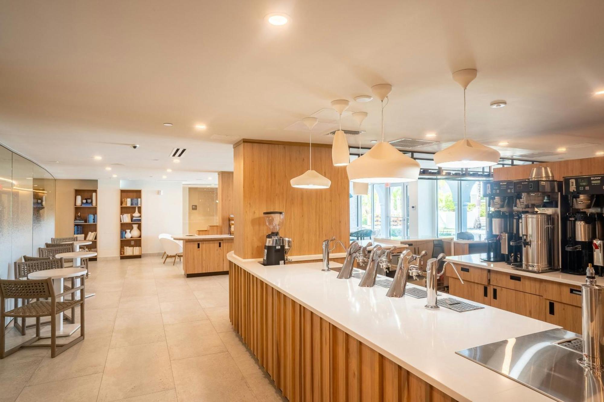 The Westin Grand Cayman Seven Mile Beach Resort & Spa West Bay Экстерьер фото